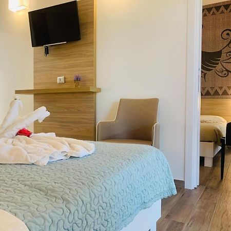 Relais Del Borgo- Domo Hotel Porto San Paolo  Phòng bức ảnh