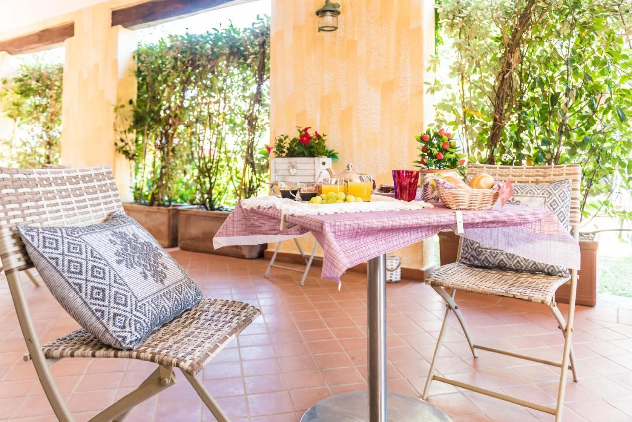 Relais Del Borgo- Domo Hotel Porto San Paolo  Ngoại thất bức ảnh