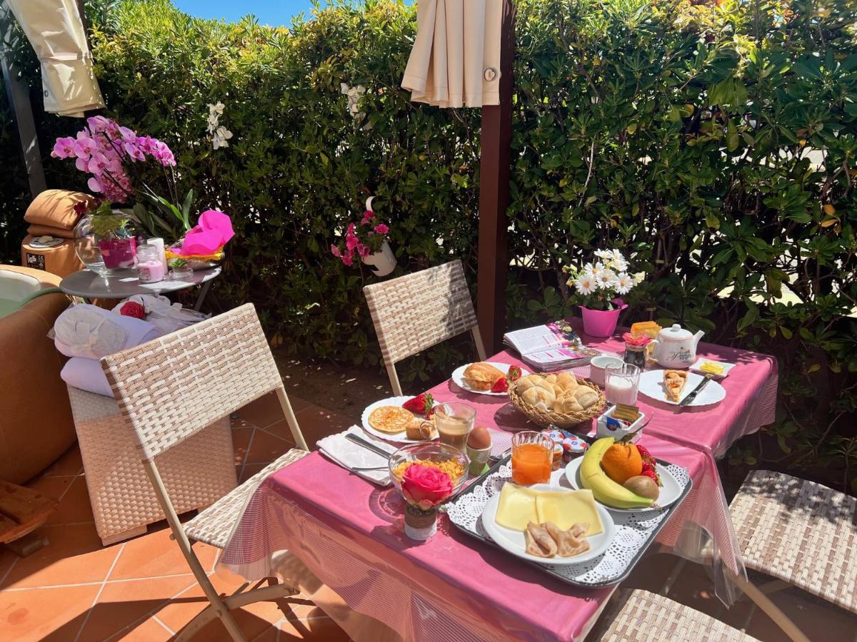 Relais Del Borgo- Domo Hotel Porto San Paolo  Ngoại thất bức ảnh