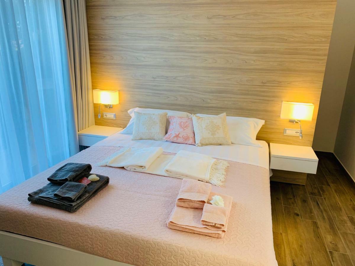 Relais Del Borgo- Domo Hotel Porto San Paolo  Ngoại thất bức ảnh