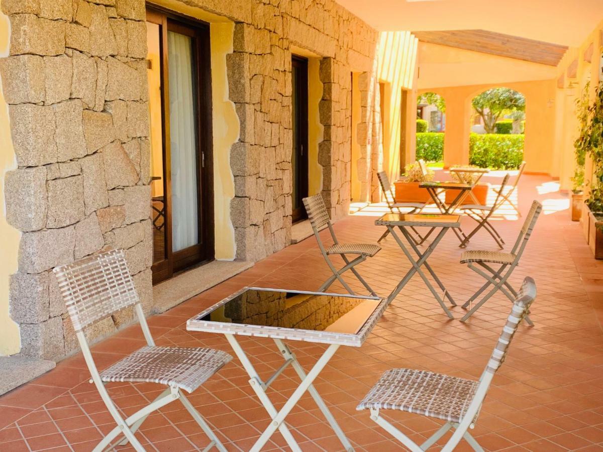 Relais Del Borgo- Domo Hotel Porto San Paolo  Ngoại thất bức ảnh